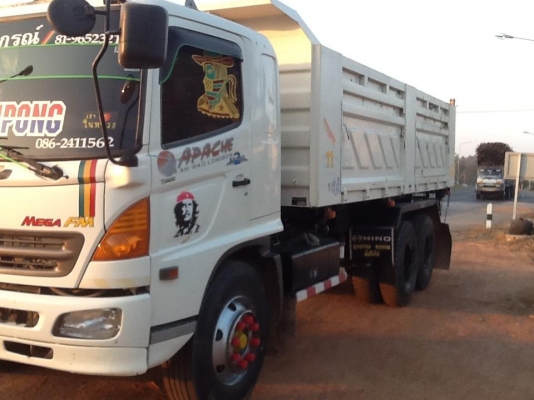 HENO MEGA 220 แรงม้า (รถใหม่ออกห้าง) เจ้าของขายเอง รถสภาพ 80\% รถปี 53 HENO MEGA 220 แรงม้า (รถใหม่ออกห้าง) เจ้าของขายเอง รถสภาพ 80\% รถปี 53