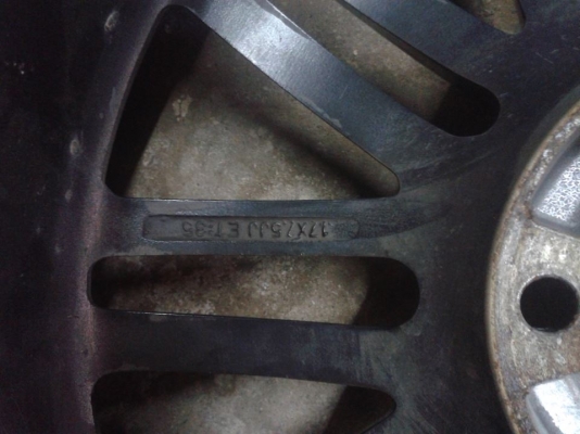 ขายล้อพร้อมยางล้อซิ่งๆ แม๊คสวยขอบ 17 อ๊อฟลึก ยางดอกนิ่มๆครับ ขายล้อพร้อมยางล้อซิ่งๆ แม๊คสวยขอบ 17 อ๊อฟลึก ยางดอกนิ่มๆครับ