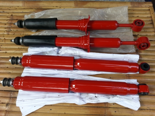 ขาย โช๊คอัพ kayaba led ใส่ fortuner หน้า-หลัง