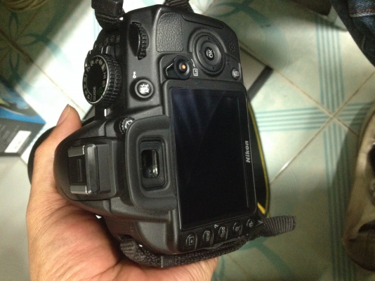 ขายกล้อง Nikon D3100 พร้อมเลนส์ 18-55 VR ชัตเตอร์ 4098 ขายกล้อง Nikon D3100 พร้อมเลนส์ 18-55 VR ชัตเตอร์ 4098