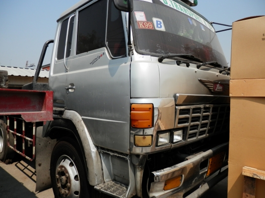 10ล้อหัวลาก HINO 3ใบปัดเครื่องK13Cพร้อมเกียร์เปลี่ยนใด้1เดือน