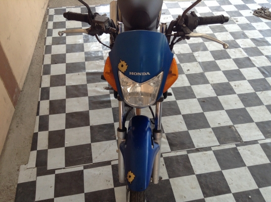 ขาย!!!ฮอนด้าโซนิค ปี45 รถเครื่องดีคับ มีเล่มทะเบียนครบ ภาษีไม่หมด