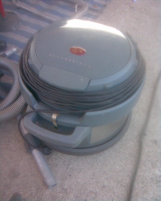 เครื่องดูดฝุ่นตัวแรง