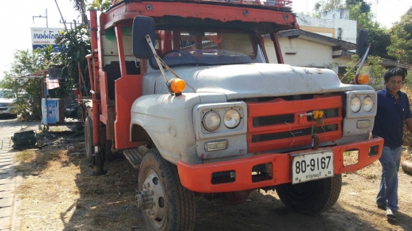 หกล้อหน้ายาว