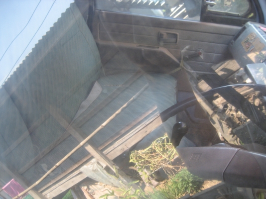 ขายรถบรรทุก 6 ล้อเล็ก NKR