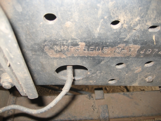 ขายรถบรรทุก 6 ล้อเล็ก NKR