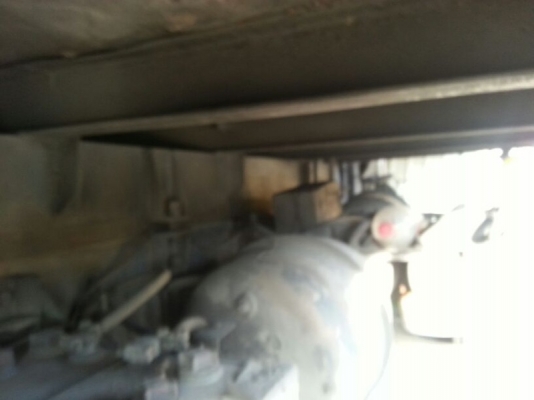 รถอีซูซุ  10 ล้อ รั้ว F17  168 แรงม้า.  สนใจติดต่อ 081 - 6079515