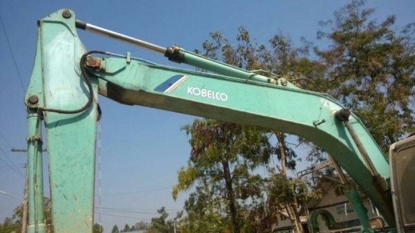 รถแบคโฮ KOBELCO  120.  ( ซุปเปอร์ )  สนใจติดต่อ 081 - 6079515
