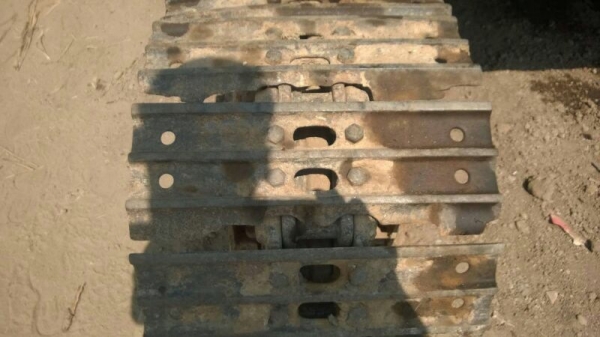 รถแบคโฮ KOBELCO  120.  ( ซุปเปอร์ )  สนใจติดต่อ 081 - 6079515