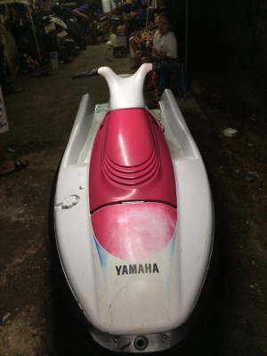 ขายเจ็ทนั่ง yamaha 650cc. สภาพพร้อมขับ 42,000บาท
