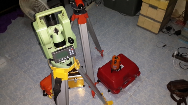 กล้องสำรวจ