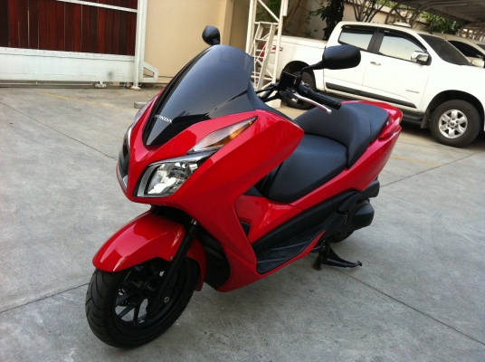 ขาย honda forza สวยๆ พึ่งออกรถมา