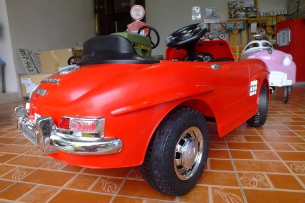 ขายรถ BENZ 300 SL ตั้งโชว์ครับ ไม่เคยเล่น ใช้จอดประดับบ้านอยู่ครับ ขายรถ BENZ 300 SL ตั้งโชว์ครับ ไม่เคยเล่น ใช้จอดประดับบ้านอยู่ครับ