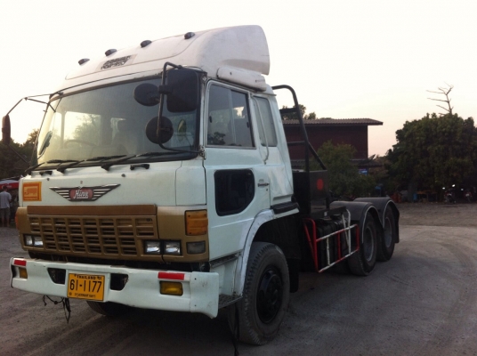 ขายรถหัวลากสามใบปัดzm500 เครื่อง260แรงพร้อมลาก