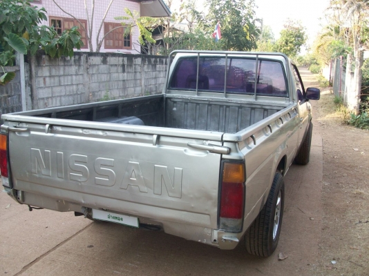 กระบะพร้อมใช้งาน  พร้อมคอกบรรทุก 75000 ราคานี้เลยครับ