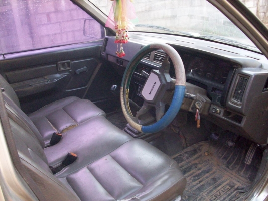 กระบะพร้อมใช้งาน  พร้อมคอกบรรทุก 75000 ราคานี้เลยครับ