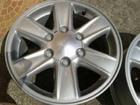 แม็กซ์ป่าวอีซุซุออนนิว16 ตัวกานทึบ สภาพใหม่