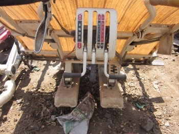 ขาย- รถดำนา 3 แถว ยี่ห้อ KUBOTA สภาพสวย พร้อมใช้งาน มือสองเก่าญี่ปุ่นแท้ครับ