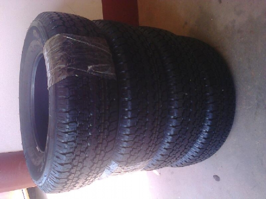 ยางบิดโตน245 70 16ป้ายแดงๆปี13