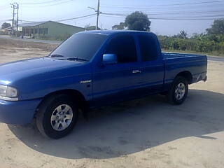 มาสด้า ไฟเตอร์แคป  ปี2000 ไฟฟ้าทั้งคัน เครื่องดีคัชชสวยจัดดไม่พ่นคานหน้าเดิมเดิม สีบางบางทั้งคัน