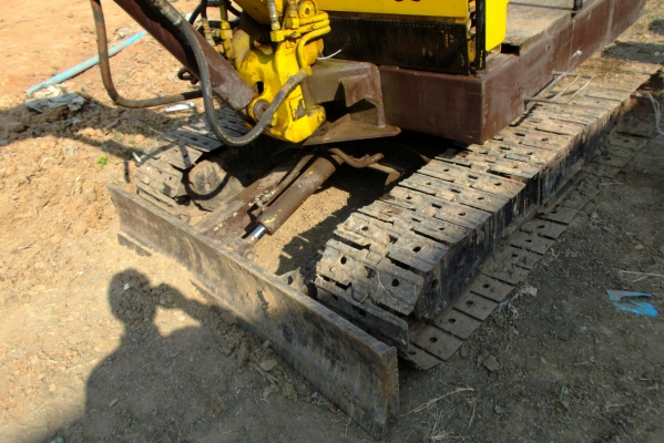 ขายด่วนรถแบคโฮPC35ขายพร้อมรถลาก4ล้อเล็ก