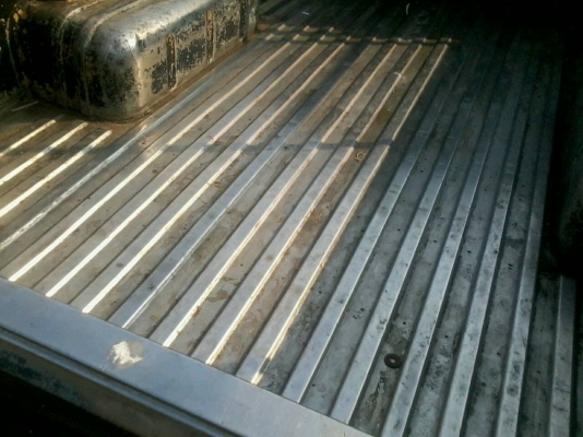 ***ขายแล้วครับขอบคุณ Truck2hand ขาย กระบะตอนเดียว TOYOTA HERO 2.4 ไมล์หลุมเดียว เครื่องแน่นมากๆ ไม่มีเยิ้ม แห้งจัด ช่วงล่างแน่นไม่ส่ายคัสซีสวยเดิมไม่ปะไม่ดาม กระบะเลสสภาพดีไม่มีผุ หัวเก๋งดีภายในสวยคอนโซลครบ พ.ธรรมดา ยางดี4เส้น สีสันพอใช้ มีลอกบ้าง ประตูขว