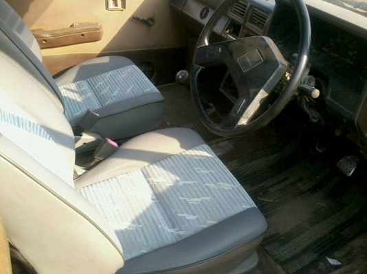 ***ขายแล้วครับขอบคุณ Truck2hand ขาย กระบะตอนเดียว TOYOTA HERO 2.4 ไมล์หลุมเดียว เครื่องแน่นมากๆ ไม่มีเยิ้ม แห้งจัด ช่วงล่างแน่นไม่ส่ายคัสซีสวยเดิมไม่ปะไม่ดาม กระบะเลสสภาพดีไม่มีผุ หัวเก๋งดีภายในสวยคอนโซลครบ พ.ธรรมดา ยางดี4เส้น สีสันพอใช้ มีลอกบ้าง ประตูขว