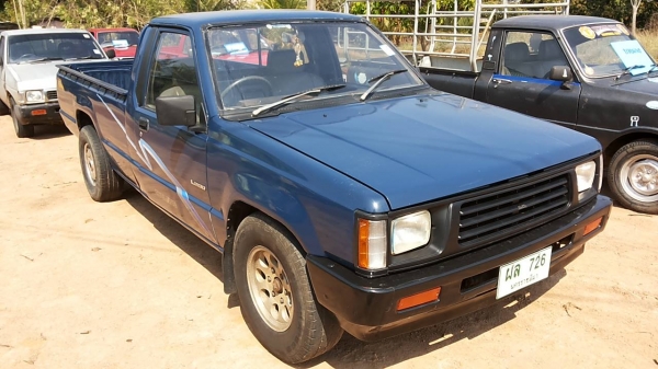 ***ขายแล้วครับขอบคุณ Truck2hand ขายกระบะตอนเดียวๆสวยๆ MITSU L200 Cyclone 2.5ปี36/93 เครื่องเดิมเกียร์เดิม แน่นดีแรง ช่วงล่างไม่ส่ายคัสซีสวยเดิมไม่ปะไม่ดาม กระบะดีไม่ผุหัวเก๋งสวย ยางดี4เส้น ล้อแม็ก พ.ธรรมดา ภายในดีคอนโซลครบ รถเคลียร์สีมาครับ สีสันสวย พร้อม