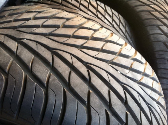 ขายยางขอบ20 Maxxis marauder2  265-55 r20 สภาพดี