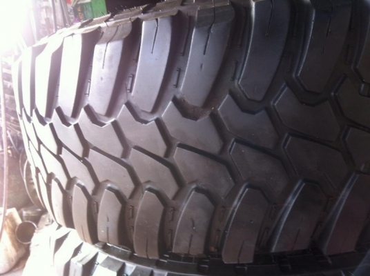 ขายยาง Mud DeeStone Mud Clawer 33-12.5 R15 ขายยาง Mud DeeStone Mud Clawer 33-12.5 R15