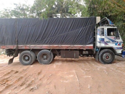 ขาย รถบรรทุก10ล้อ1เพลาไม่ดั้ม ISUZU ROCKY 195HP สภาพสวยพร้อมใช้งาน เอกสารเล่มทะเบียนพร้อมโอน ราคา825,000บาท ต่อรองได้ สนใจติดต่อ:082-3223112,094-5324914(คุณนิเทพ)