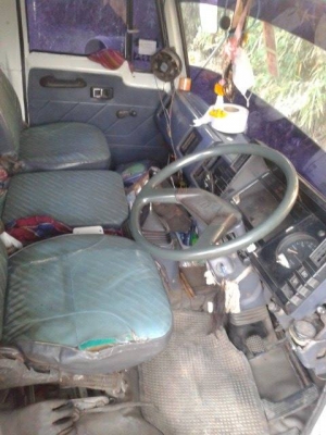 ขาย รถบรรทุก10ล้อ1เพลาไม่ดั้ม ISUZU ROCKY 195HP สภาพสวยพร้อมใช้งาน เอกสารเล่มทะเบียนพร้อมโอน ราคา825,000บาท ต่อรองได้ สนใจติดต่อ:082-3223112,094-5324914(คุณนิเทพ)