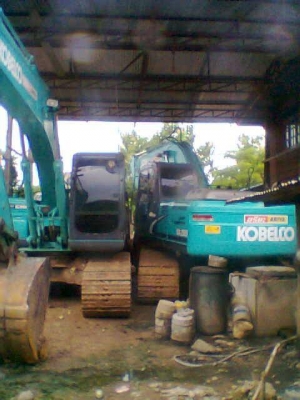 ขาย แบ็คโฮ KOBELCO SK200 MARK 8 YN12 SUPER สภาพแทร็กตัวเดินเต็ม,เครื่องแน่น,เอวแน่น,ปั้มแรงทำงานเร็ว,ไฟฟ้าเต็มทุกจุด,บูมอามสวย สภาพป้ายแดงพร้อมใช้งาน เอกสารเล่มทะเบียนพร้อมโอน ราคาคันละ 2,850,000บาท ต่อรองได้ สนใจติดต่อ:082-3223112,094-5324914(คุณนิเทพ)