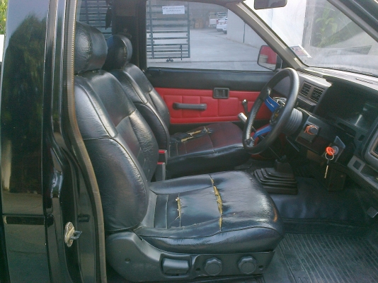 NISSAN BIG M ตอนเดียว เครื่องดีเซล 2500 CC สภาพดี