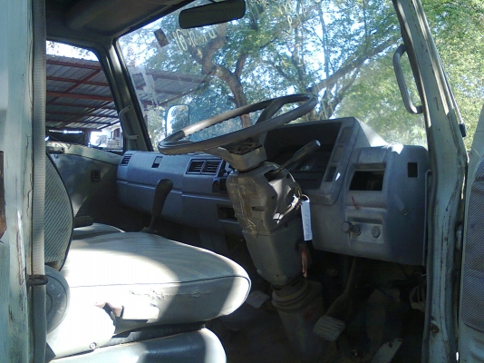 ฝากขายครับ HINO FC 120 เครื่อง เกียรดีครับ ขับทางไกลสบาย