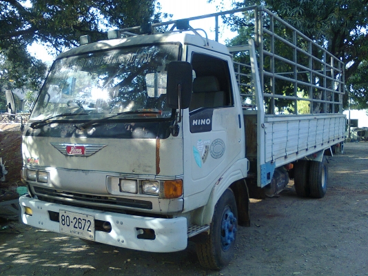 ฝากขายครับ HINO FC 120 เครื่อง เกียรดีครับ ขับทางไกลสบาย