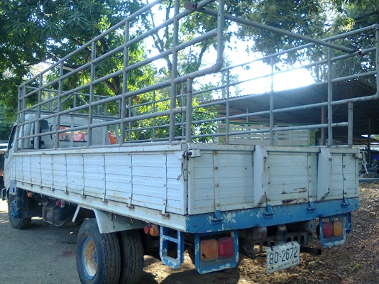 ฝากขายครับ HINO FC 120 เครื่อง เกียรดีครับ ขับทางไกลสบาย