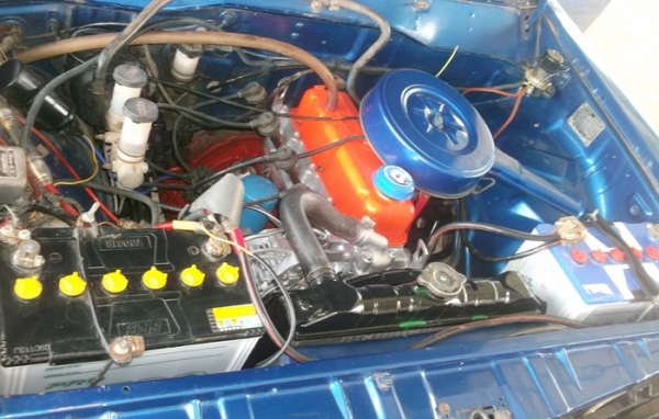 ขายดัทสันช้างเหยียบ 620 สีน้ำเงินสด ติดเครื่องเสียงและไฟแต่งสภาพสวยๆ ทะเบียนเต็ม