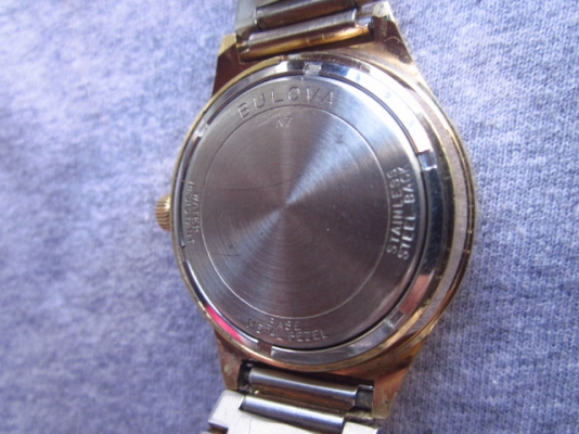 +++++ BULOVA ACCUTRON กะหลั่ยเรือนทองหายาก 1 +++++ +++++ BULOVA ACCUTRON กะหลั่ยเรือนทองหายาก 1 +++++