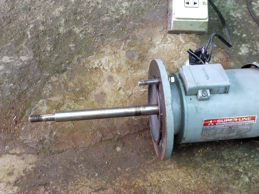 มอเตอร์ก้านยาว mitsubishi 200W. 3 เฟส 220 V.ต่อใช้ไฟบ้านได้ สภาพพร้อมใช้ เสียงเงียบ แรงดี(มีVDOทดสอบลองให้แล้วครับ)