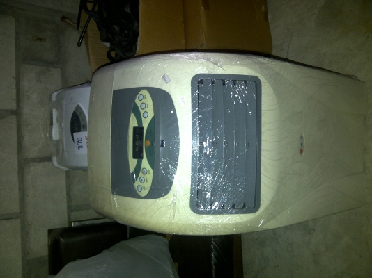 แอร์เคลื่อนที่ AJ ขนาด 12000 BTU. สภาพพร้อมใช้อุปกรณ์ครบ