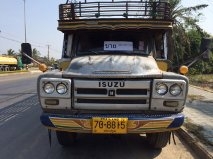 สิบล้อหน้ายาวisuzu