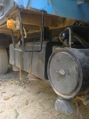 ISUZU NPR   คุณกิจ จ.กาญจนบุรี มัดจำแล้วค่ะ