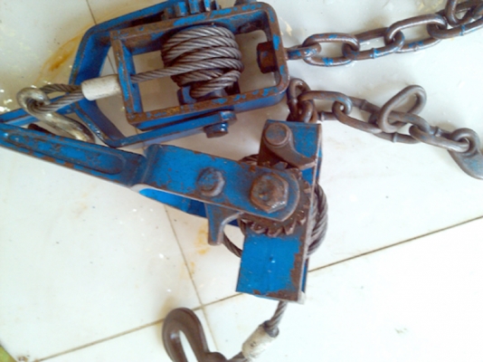 ขายแล้วครับ  รอก สลิง เหล็กหนา