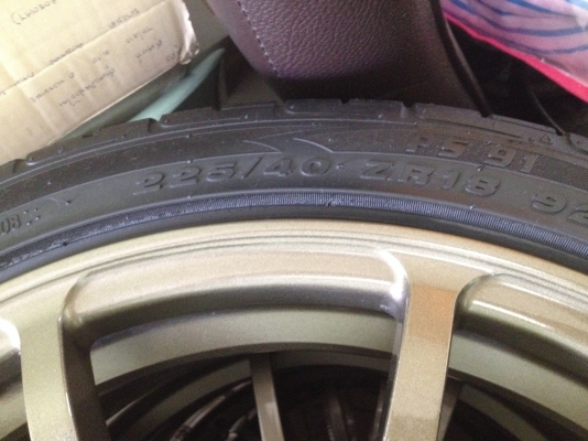 ขายล้อแม็ก CE28 พร้อมยาง 18 4/100/114