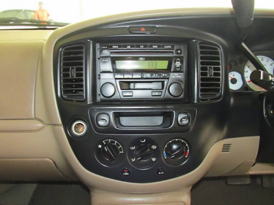 FORD ESCAPE XLT 2.0 AT ปี 2003