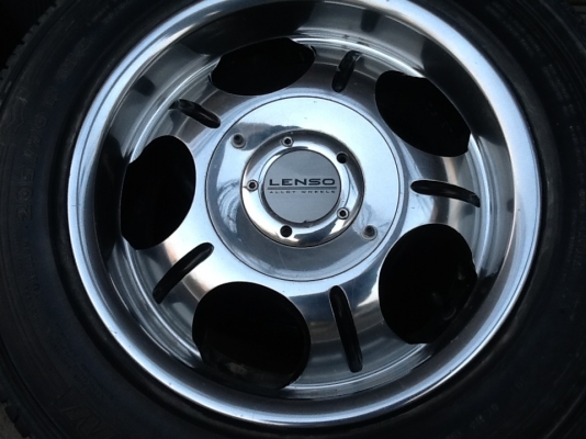 ขายล้อ Lenso ขอบ15 6รู พร้อมยาง