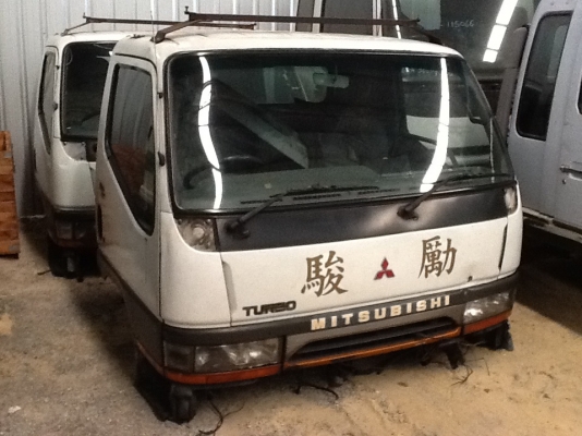 หัวเก๋ง 6ล้อ มิซูบิชิ แคนเตอร์ เก่านอก