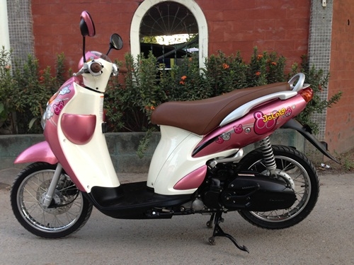 ขายsuzuki jelatoสีชมพูปี2554