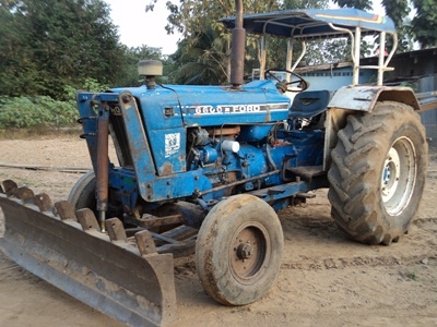 FORD 77 เครื่องดีมากครับระบบผานก็ดีมากครับราคาคุยกันได้ครับ